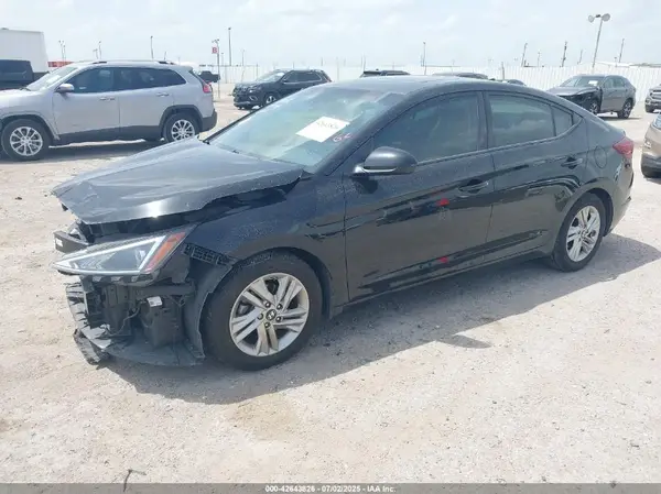 5NPD84LF3KH462236 2019 HYUNDAI ELANTRA - Image 2
