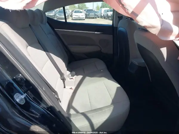 5NPD84LF3KH464150 2019 HYUNDAI ELANTRA - Image 8