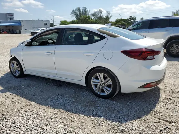 5NPD84LF3KH467937 2019 HYUNDAI ELANTRA - Image 2