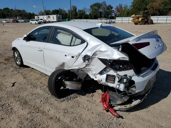 5NPD84LF3KH469218 2019 HYUNDAI ELANTRA - Image 2