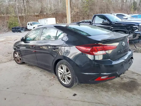 5NPD84LF3KH471664 2019 HYUNDAI ELANTRA - Image 2
