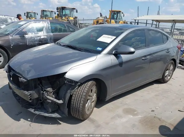 5NPD84LF3KH472491 2019 HYUNDAI ELANTRA - Image 2