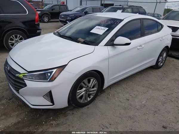 5NPD84LF3KH473818 2019 HYUNDAI ELANTRA - Image 2