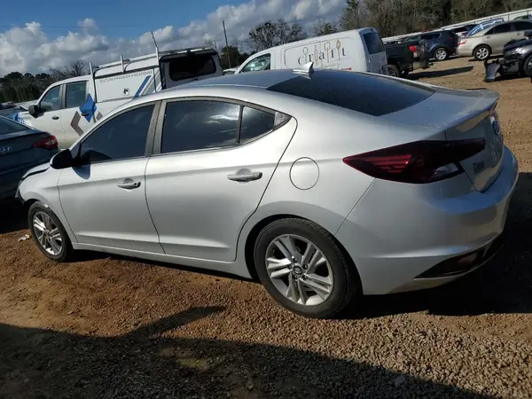 5NPD84LF3KH475648 2019 HYUNDAI ELANTRA - Image 2