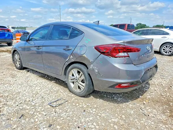 5NPD84LF3KH478632 2019 HYUNDAI ELANTRA - Image 2