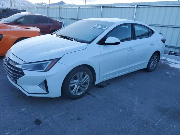 5NPD84LF3KH479067 2019 HYUNDAI ELANTRA - Image 1