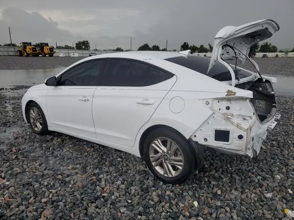 5NPD84LF3KH479070 2019 HYUNDAI ELANTRA - Image 2