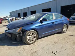 5NPD84LF3KH480011 2019 HYUNDAI ELANTRA
