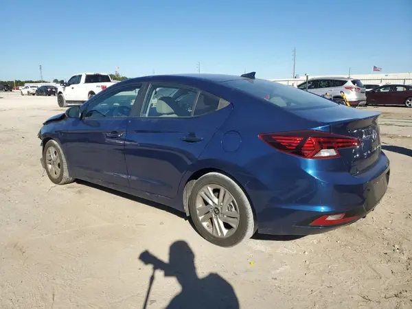 5NPD84LF3KH480011 2019 HYUNDAI ELANTRA - Image 2