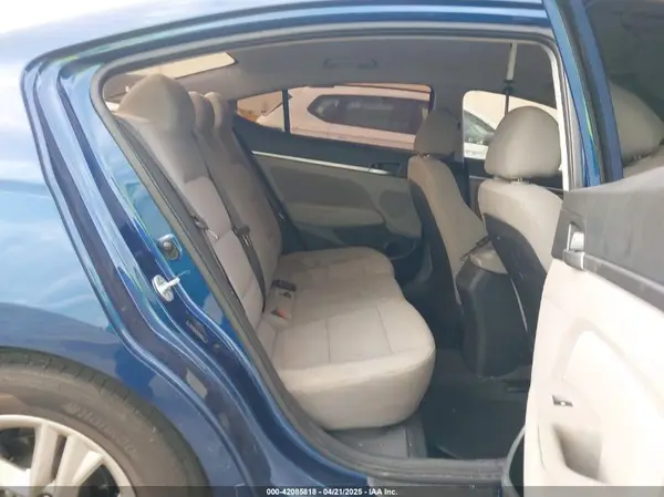 5NPD84LF3KH481692 2019 HYUNDAI ELANTRA - Image 8