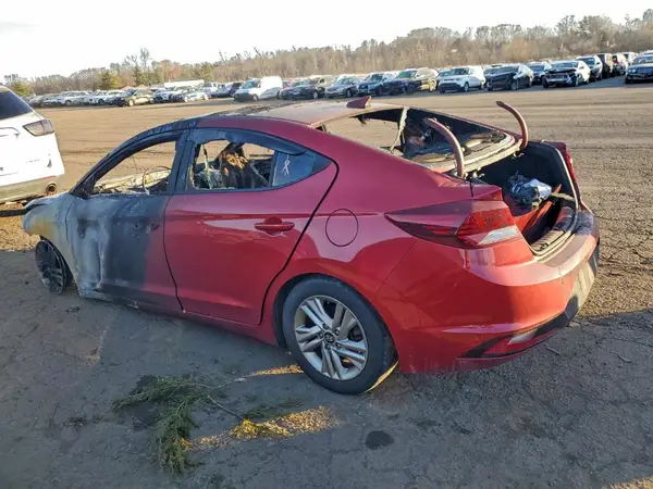 5NPD84LF3KH482468 2019 HYUNDAI ELANTRA - Image 2