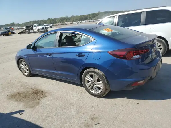 5NPD84LF3KH483569 2019 HYUNDAI ELANTRA - Image 2