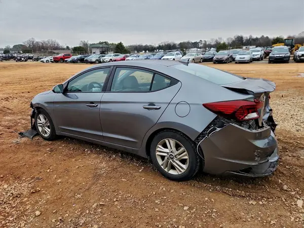5NPD84LF3KH484575 2019 HYUNDAI ELANTRA - Image 2