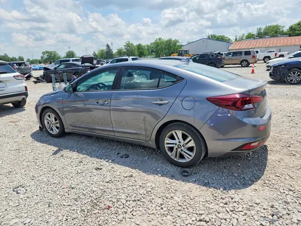 5NPD84LF3KH485564 2019 HYUNDAI ELANTRA - Image 2