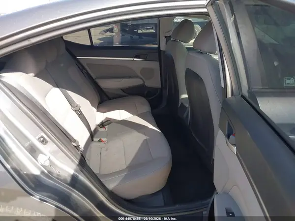 5NPD84LF3KH493048 2019 HYUNDAI ELANTRA - Image 8