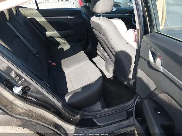 5NPD84LF3KH494930 2019 HYUNDAI ELANTRA - Image 8
