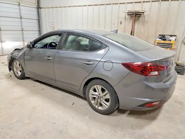 5NPD84LF3KH497682 2019 HYUNDAI ELANTRA - Image 2