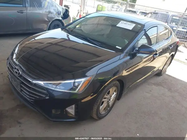 5NPD84LF3LH532447 2020 HYUNDAI ELANTRA - Image 2