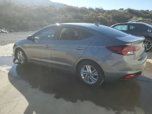 5NPD84LF3LH534828 2020 HYUNDAI ELANTRA - Image 2