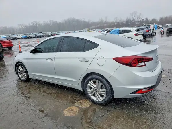 5NPD84LF3LH538717 2020 HYUNDAI ELANTRA - Image 2