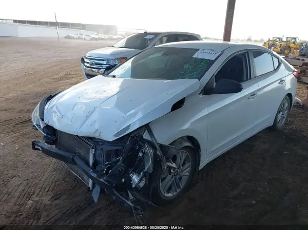 5NPD84LF3LH540578 2020 HYUNDAI ELANTRA - Image 2