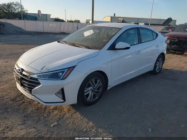 5NPD84LF3LH546123 2020 HYUNDAI ELANTRA - Image 2