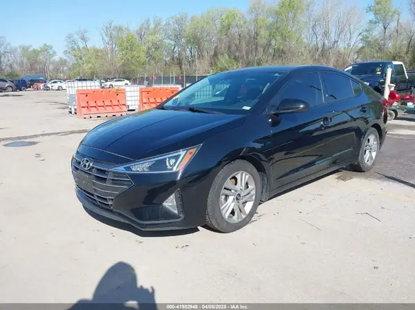 5NPD84LF3LH546610 2020 HYUNDAI ELANTRA - Image 2