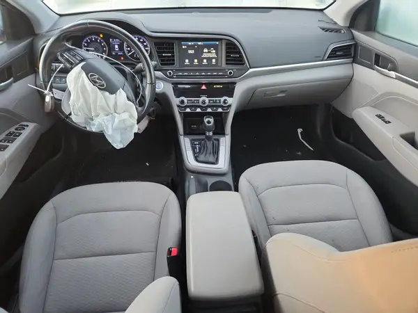 5NPD84LF3LH548602 2020 HYUNDAI ELANTRA - Image 8