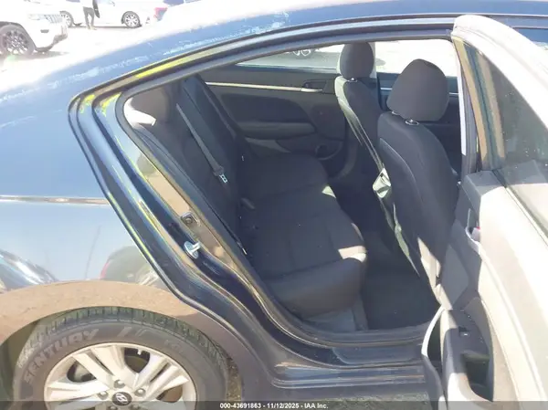 5NPD84LF3LH549796 2020 HYUNDAI ELANTRA - Image 8