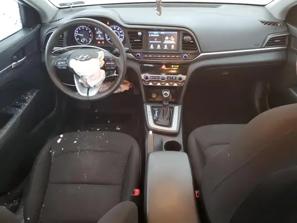5NPD84LF3LH556568 2020 HYUNDAI ELANTRA - Image 8