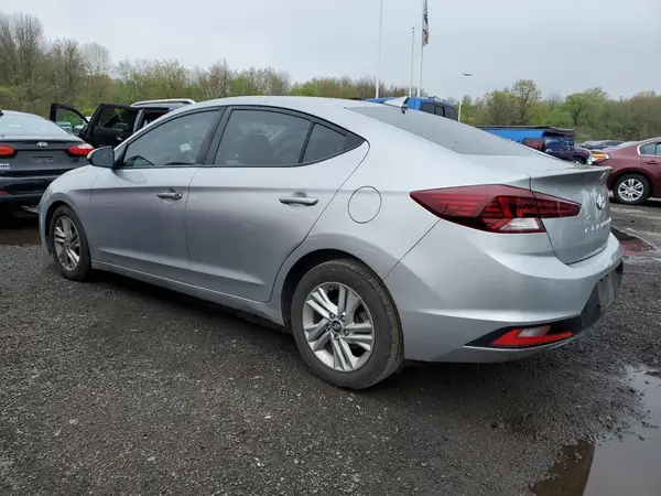 5NPD84LF3LH561575 2020 HYUNDAI ELANTRA - Image 2