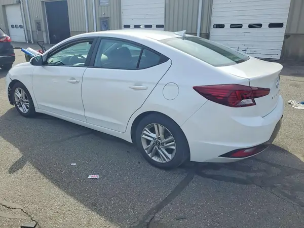 5NPD84LF3LH565285 2020 HYUNDAI ELANTRA - Image 2