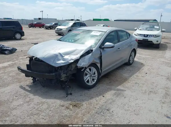 5NPD84LF3LH565867 2020 HYUNDAI ELANTRA - Image 2