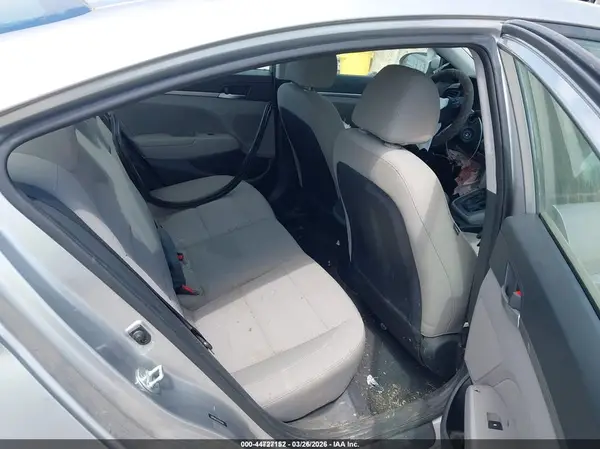 5NPD84LF3LH565867 2020 HYUNDAI ELANTRA - Image 8