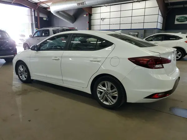 5NPD84LF3LH567523 2020 HYUNDAI ELANTRA - Image 2