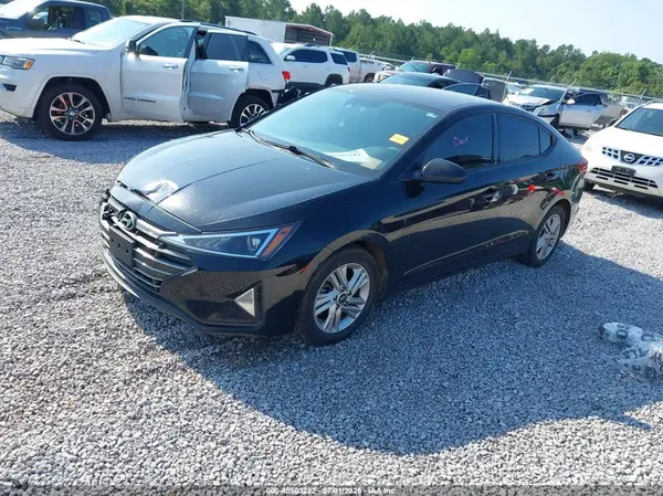 5NPD84LF3LH568025 2020 HYUNDAI ELANTRA - Image 2