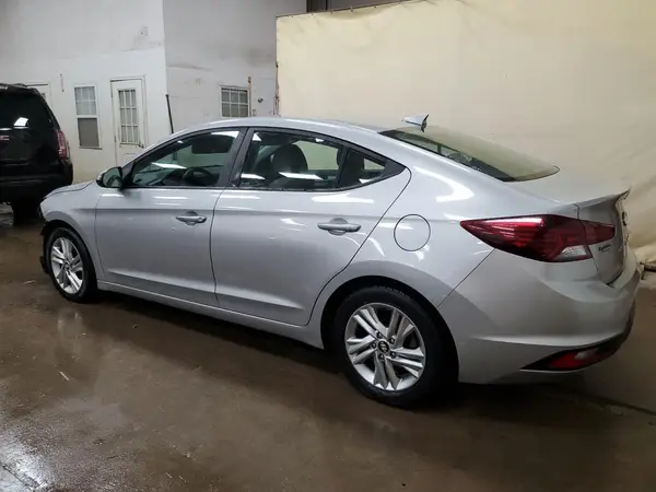 5NPD84LF3LH568204 2020 HYUNDAI ELANTRA - Image 2