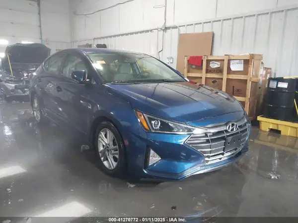 5NPD84LF3LH569739 2020 HYUNDAI ELANTRA - Image 1