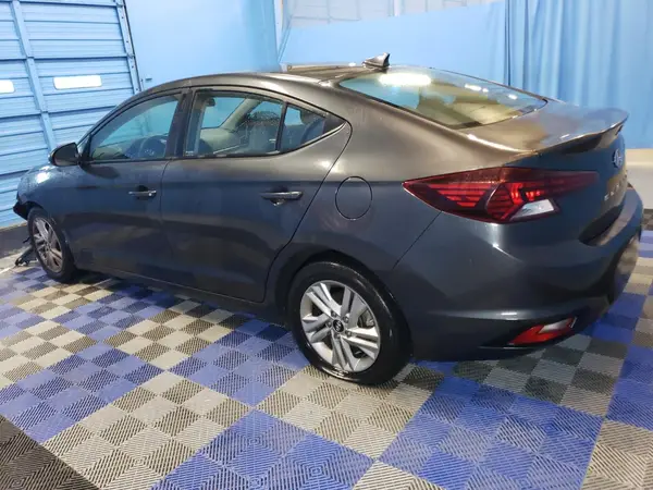 5NPD84LF3LH572026 2020 HYUNDAI ELANTRA - Image 2