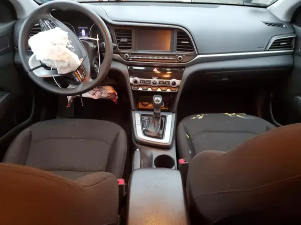 5NPD84LF3LH573774 2020 HYUNDAI ELANTRA - Image 8