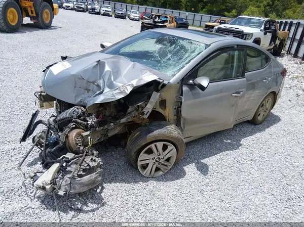 5NPD84LF3LH574701 2020 HYUNDAI ELANTRA - Image 2