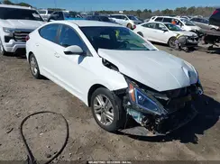 5NPD84LF3LH577243 2020 HYUNDAI ELANTRA