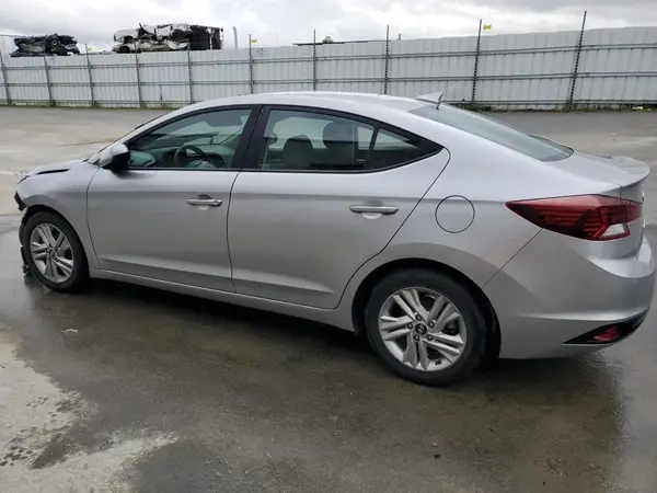 5NPD84LF3LH578246 2020 HYUNDAI ELANTRA - Image 2