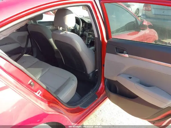 5NPD84LF3LH582068 2020 HYUNDAI ELANTRA - Image 8
