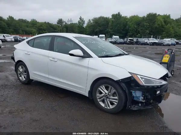 5NPD84LF3LH582569 2020 HYUNDAI ELANTRA - Image 1
