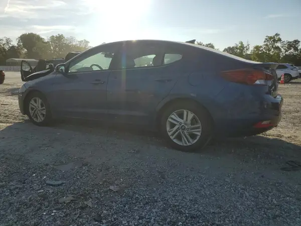5NPD84LF3LH582846 2020 HYUNDAI ELANTRA - Image 2