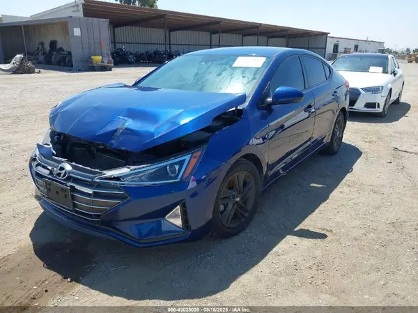 5NPD84LF3LH583091 2020 HYUNDAI ELANTRA - Image 2