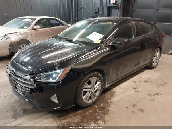 5NPD84LF3LH585794 2020 HYUNDAI ELANTRA - Image 2