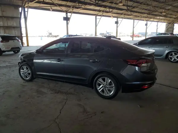 5NPD84LF3LH586329 2020 HYUNDAI ELANTRA - Image 2