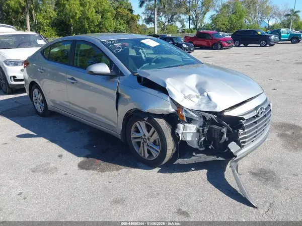 5NPD84LF3LH591627 2020 HYUNDAI ELANTRA - Image 1